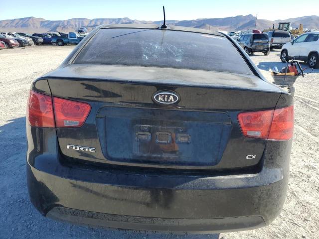 KNAFU4A23B5377270 - 2011 KIA FORTE EX BLACK photo 6