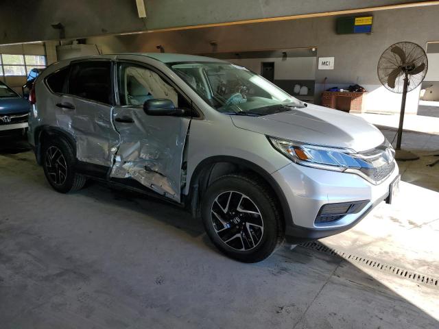 2HKRM3H46GH525985 - 2016 HONDA CR-V SE SILVER photo 4