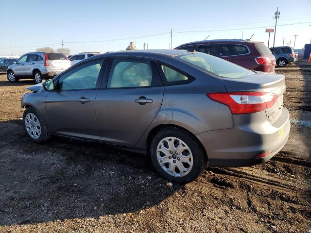 1FAHP3F2XCL450899 - 2012 FORD FOCUS SE GRAY photo 2