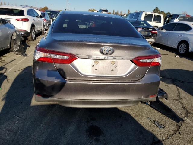 4T1B11HK9JU507471 - 2018 TOYOTA CAMRY L SILVER photo 6