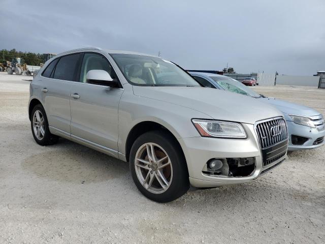 WA1C2AFP6HA035448 - 2017 AUDI Q5 PREMIUM SILVER photo 4