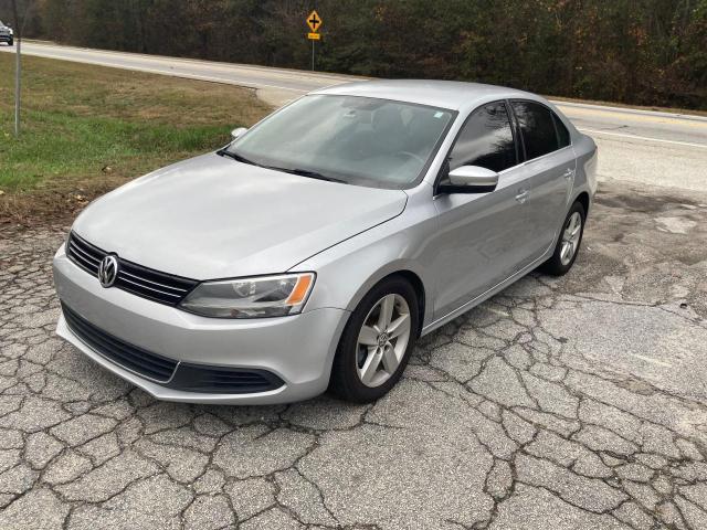 3VWLL7AJ8DM439516 - 2013 VOLKSWAGEN JETTA TDI SILVER photo 2