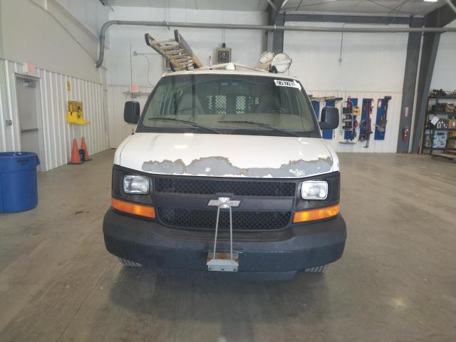 1GCHG35KX81161293 - 2008 CHEVROLET EXPRESS G3 WHITE photo 5