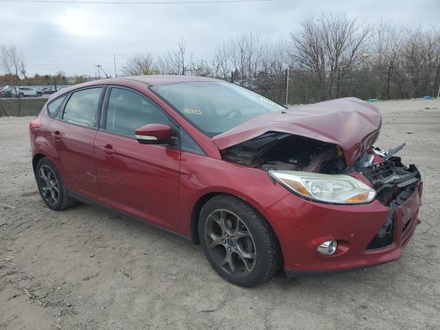 1FADP3K2XEL319205 - 2014 FORD FOCUS SE BURGUNDY photo 4