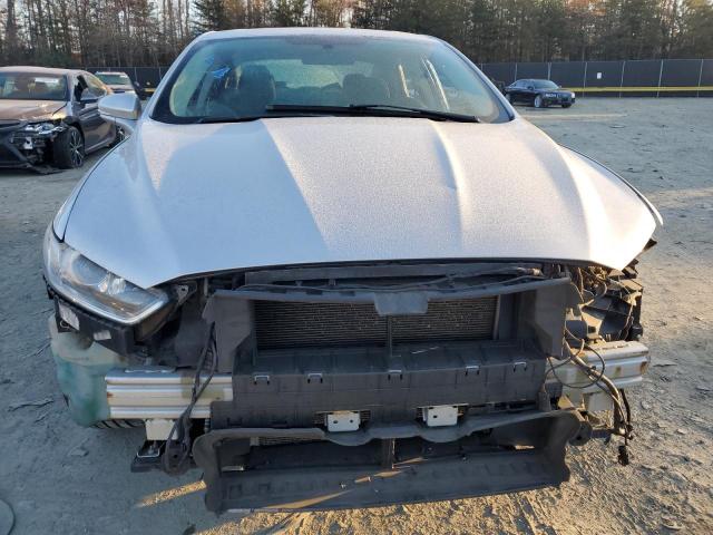 3FA6P0H73FR126116 - 2015 FORD FUSION SE SILVER photo 5