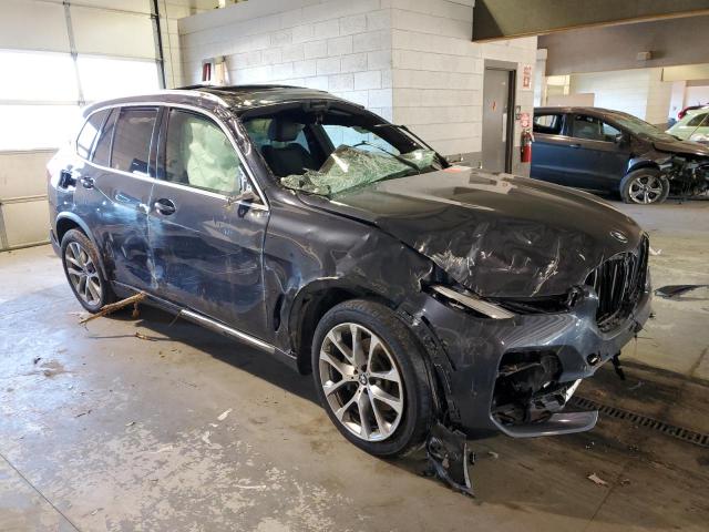 5UXCR6C01LLL82493 - 2020 BMW X5 XDRIVE40I CHARCOAL photo 4