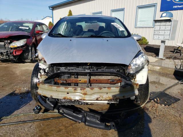 3FADP4BJ7GM107473 - 2016 FORD FIESTA SE SILVER photo 5