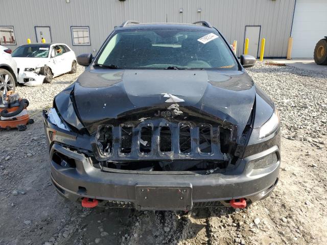 1C4PJMBS1GW334692 - 2016 JEEP CHEROKEE TRAILHAWK BLACK photo 5