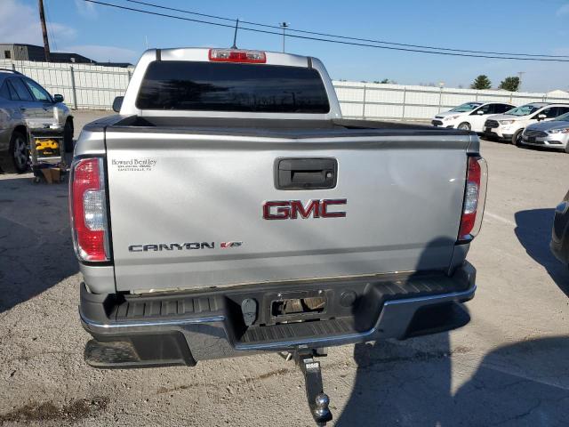 1GTG5BENXJ1128144 - 2018 GMC CANYON SILVER photo 6