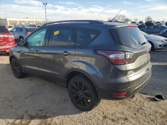 1FMCU9GDXJUC57218 - 2018 FORD ESCAPE SE GRAY photo 2