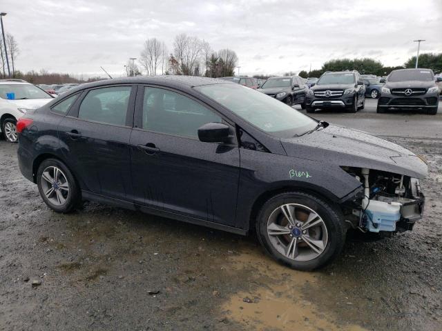 1FADP3F29JL228916 - 2018 FORD FOCUS SE BLACK photo 4