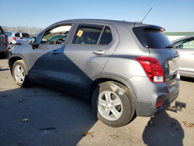 3GNCJKSB1LL208066 - 2020 CHEVROLET TRAX LS GRAY photo 2