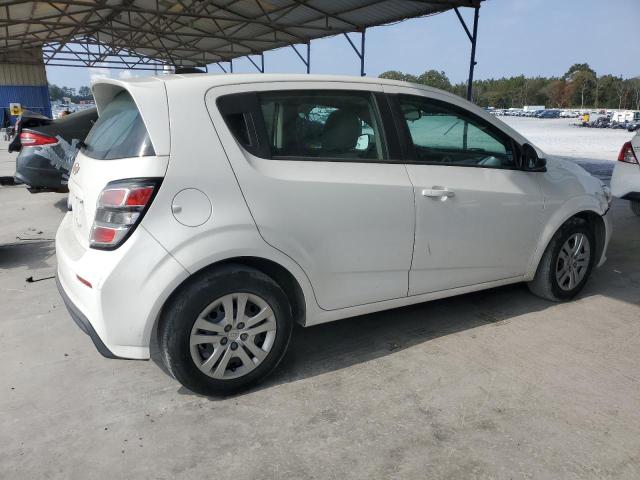 1G1JG6SH8H4175969 - 2017 CHEVROLET SONIC WHITE photo 3
