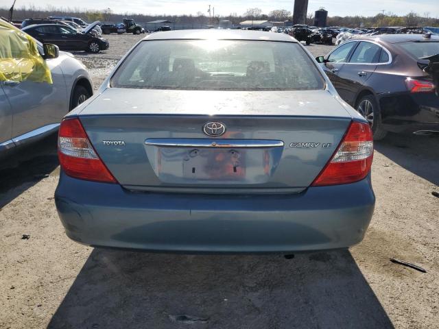 4T1BE32K82U609211 - 2002 TOYOTA CAMRY LE BLUE photo 6