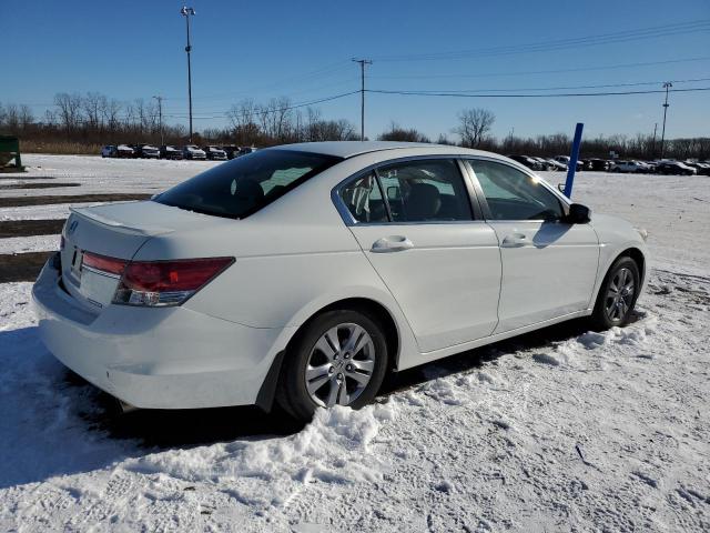 1HGCP2F62CA065979 - 2012 HONDA ACCORD SE WHITE photo 3