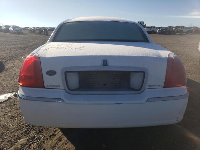 2LNHM82V68X654167 - 2008 LINCOLN TOWN CAR SIGNATURE LIMITED WHITE photo 6