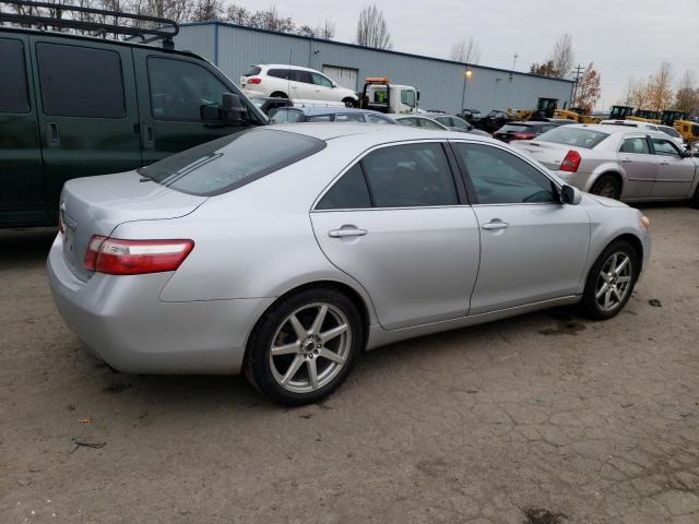 4T1BE46K47U608144 - 2007 TOYOTA CAMRY CE SILVER photo 3