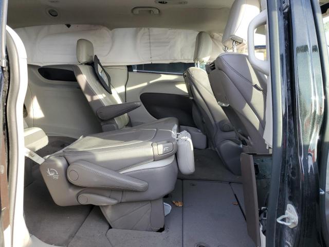 2C4RC1EG2HR844794 - 2017 CHRYSLER PACIFICA TOURING L PLUS BLACK photo 11