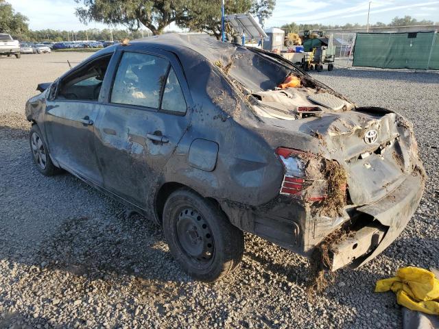 JTDBT903971175642 - 2007 TOYOTA YARIS GRAY photo 2