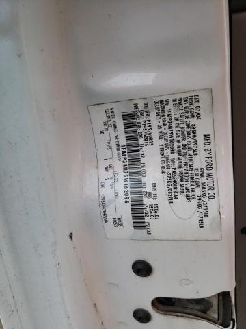 1FAFP34N75W162098 - 2005 FORD FOCUS ZX4 WHITE photo 12