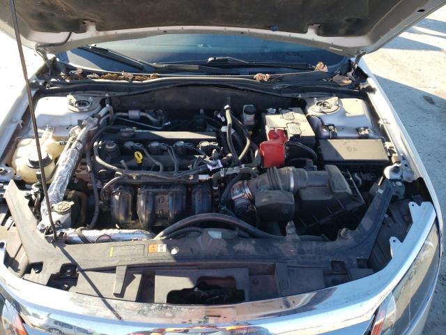 3FAHP0JAXBR269850 - 2011 FORD FUSION SEL SILVER photo 11