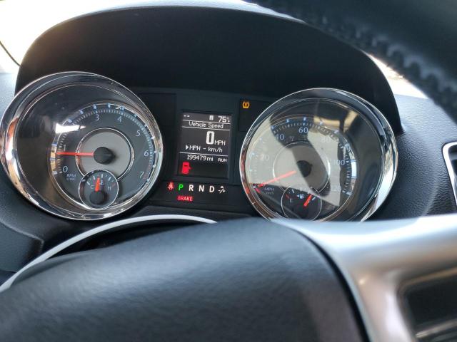 2C4RC1CG0CR106794 - 2012 CHRYSLER TOWN & COU TOURING L GRAY photo 9