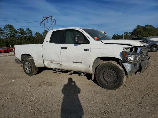 5TFRY5F18LX265516 - 2020 TOYOTA TUNDRA DOUBLE CAB SR/SR5 WHITE photo 4