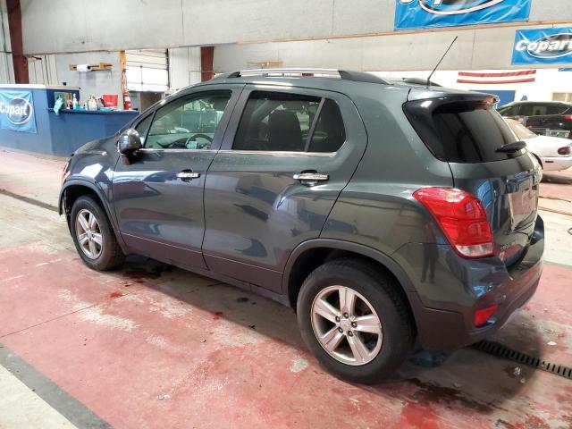 KL7CJPSB5JB663018 - 2018 CHEVROLET TRAX 1LT GRAY photo 2