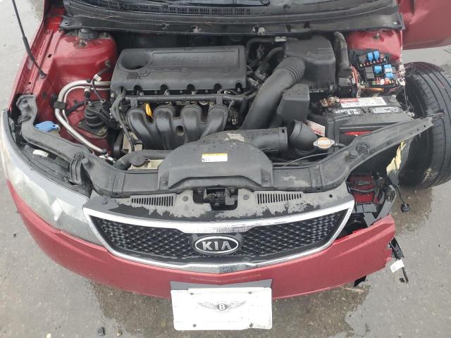 KNAFU4A25A5047919 - 2010 KIA FORTE EX RED photo 11