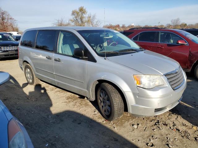 2A8HR44HX8R757773 - 2008 CHRYSLER TOWN & COU LX SILVER photo 4