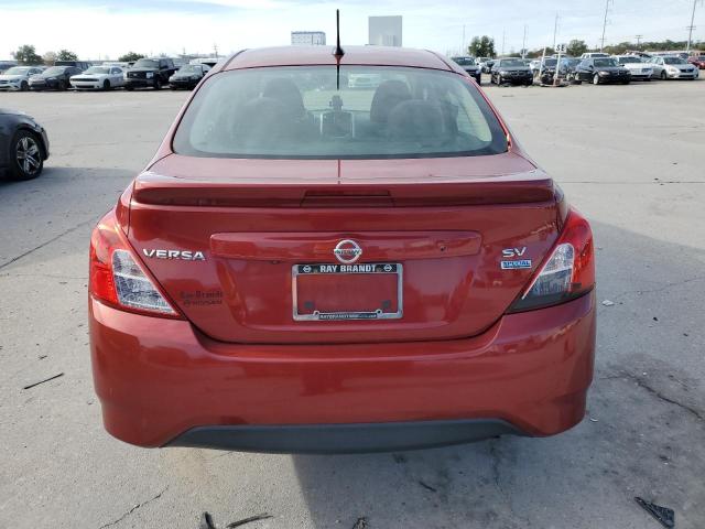 3N1CN7AP6JL875173 - 2018 NISSAN VERSA S RED photo 6