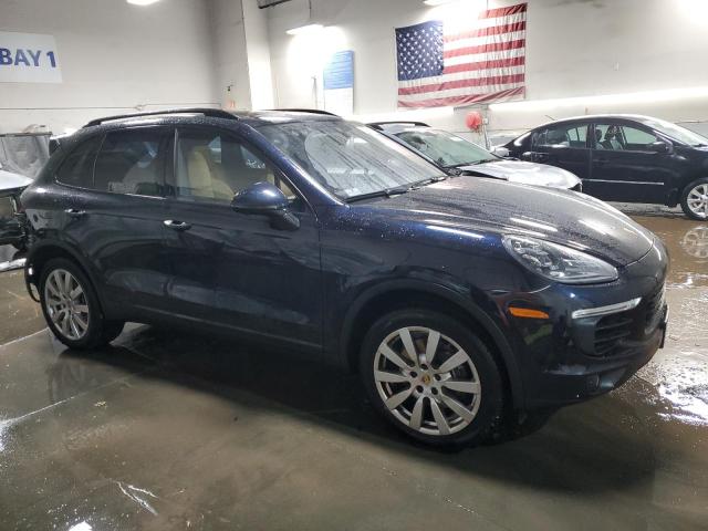 WP1AF2A24GKA45549 - 2016 PORSCHE CAYENNE BLUE photo 4