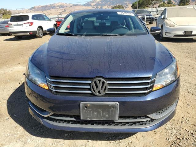 1VWBP7A36DC148046 - 2013 VOLKSWAGEN PASSAT SE BLUE photo 5