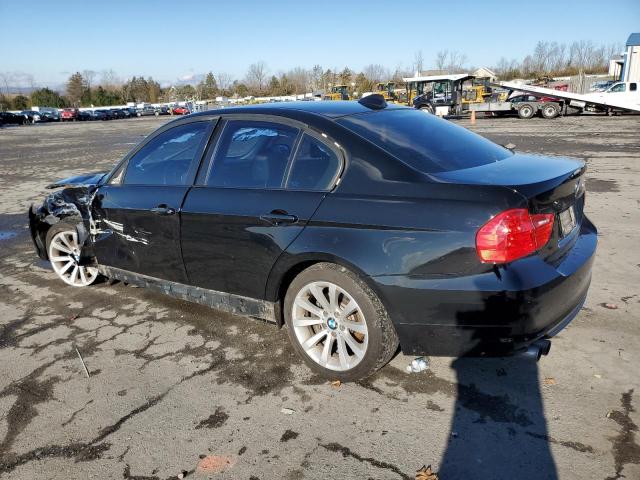 WBAPK535X9A510700 - 2009 BMW 328 XI SULEV BLACK photo 2