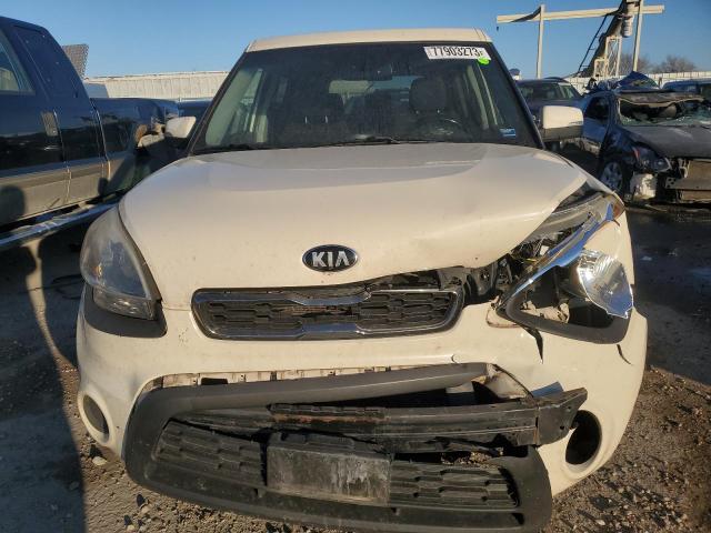 KNDJT2A68D7775668 - 2013 KIA SOUL + TAN photo 5