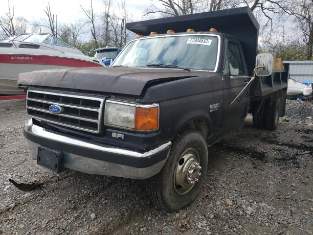 1FDKF37H5LNA22504 - 1990 FORD F350 BLACK photo 2