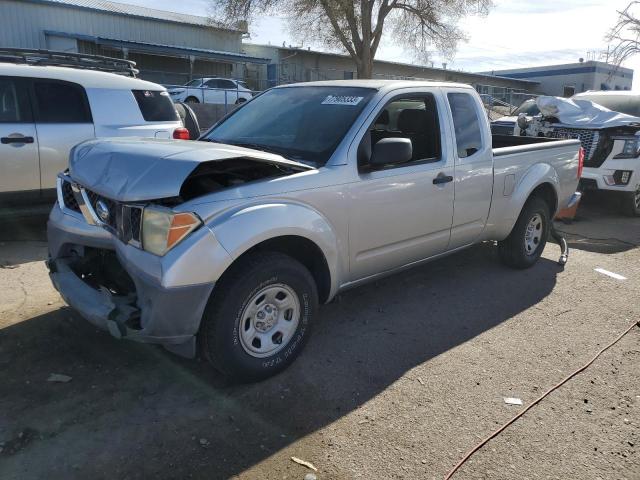 1N6BD06T65C466016 - 2005 NISSAN FRONTIER KING CAB XE SILVER photo 1