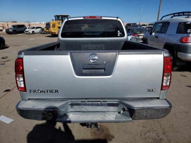 1N6BD06T65C466016 - 2005 NISSAN FRONTIER KING CAB XE SILVER photo 6