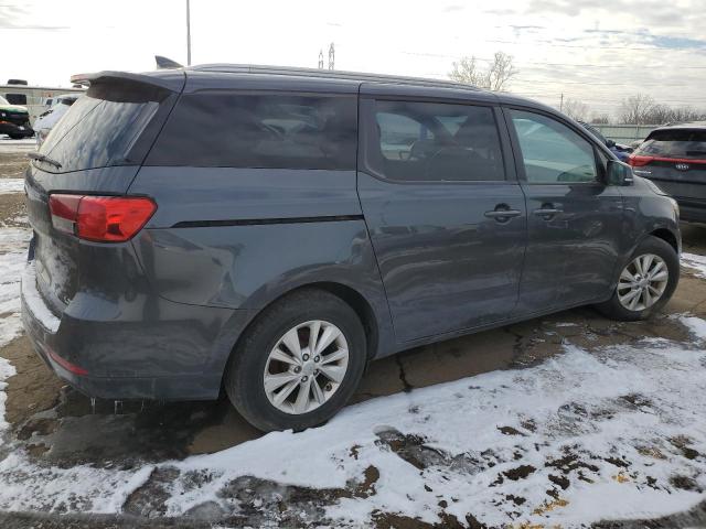 KNDMB5C12F6033133 - 2015 KIA SEDONA LX GRAY photo 3