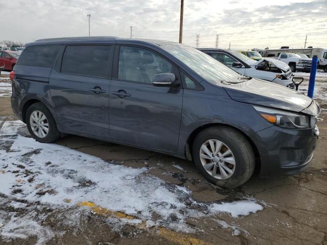 KNDMB5C12F6033133 - 2015 KIA SEDONA LX GRAY photo 4