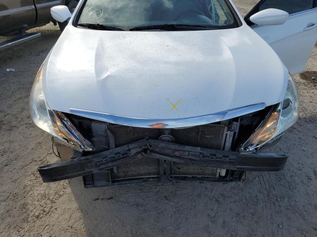 5NPEB4AC5BH083835 - 2011 HYUNDAI SONATA GLS WHITE photo 11