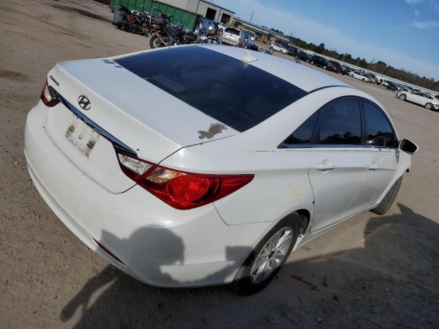 5NPEB4AC5BH083835 - 2011 HYUNDAI SONATA GLS WHITE photo 3