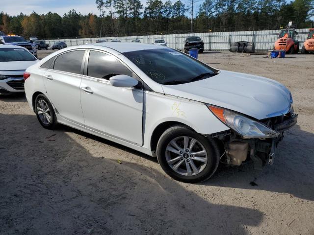 5NPEB4AC5BH083835 - 2011 HYUNDAI SONATA GLS WHITE photo 4