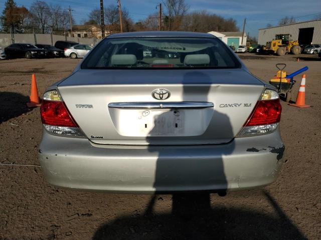 4T1BE30K45U515284 - 2005 TOYOTA CAMRY LE SILVER photo 6