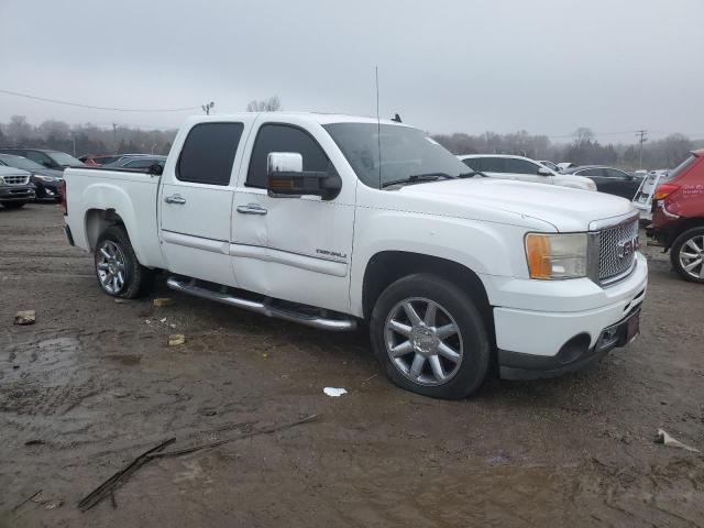 3GTRKXE28AG112305 - 2010 GMC SIERRA K1500 DENALI WHITE photo 4