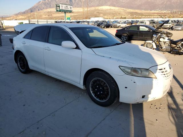 4T4BE46K58R026691 - 2008 TOYOTA CAMRY CE WHITE photo 4