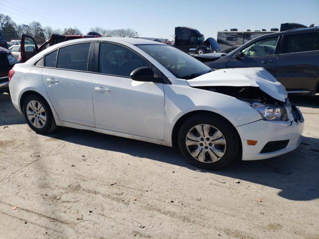 1G1PA5SH9E7434680 - 2014 CHEVROLET CRUZE LS WHITE photo 4