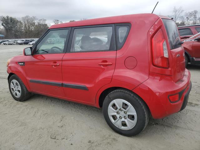 KNDJT2A52D7627023 - 2013 KIA SOUL RED photo 2