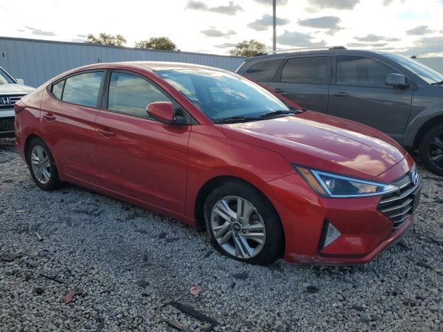 5NPD84LF6LH559206 - 2020 HYUNDAI ELANTRA SEL RED photo 4