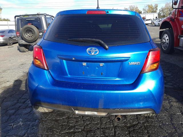 VNKKTUD36FA036300 - 2015 TOYOTA YARIS BLUE photo 6